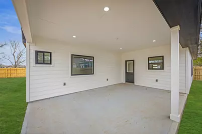 1807 Waco Street, Dayton, TX 77535 - Photo 26