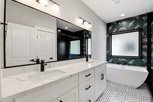 6476 T C Jester Blvd, Houston, TX 77091 - Photo 34