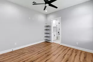 6476 T C Jester Blvd, Houston, TX 77091 - Photo 40
