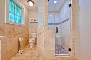 10601 Willowgrove Dr, Houston, TX 77035 - Photo 22