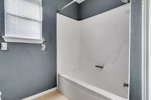 55 Sweetgum Ct, Lake Jackson, TX 77566 - Photo 18