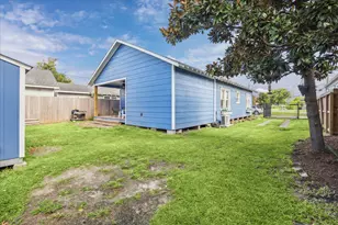 1124 Dunbar St, Houston, TX 77009 - Photo 22
