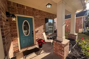 8415 Clover Leaf Dr, Rosenberg, TX 77469 - Photo 2