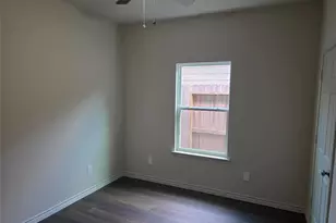 9904 Dipping Brk St, Houston, TX 77076 - Photo 8