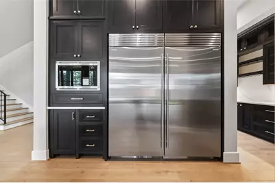 26 Valley Forge Drive, Houston, TX 77024 - Photo 10