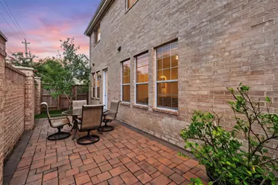 7827 Shady Villa Cove, Houston, TX 77055 - Photo 26