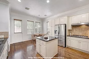 7827 Shady Villa Cove, Houston, TX 77055 - Photo 8