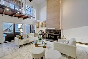 2117 1/2 Hazard St, Houston, TX 77019 - Photo 6