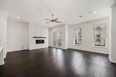 4012 Centre Valley Lane, Houston, TX 77043 - Photo 12