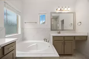 4012 Centre Valley Ln, Houston, TX 77043 - Photo 28