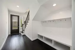 4012 Centre Valley Ln, Houston, TX 77043 - Photo 4