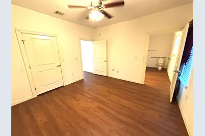 415 Bay Street N, Texas City, TX 77590 - Photo 8