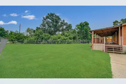 222 Kernohan Street, Crosby, TX 77532 - Photo 8