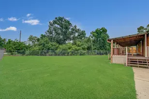 222 Kernohan St, Crosby, TX 77532 - Photo 8