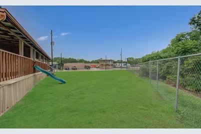222 Kernohan Street, Crosby, TX 77532 - Photo 6