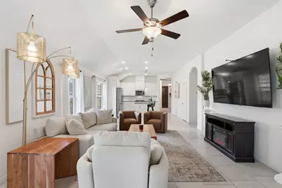 107 Brighton Woods Court, Conroe, TX 77318 - Photo 6