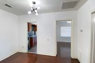 4305 Bell St, Houston, TX 77023 - Photo 6