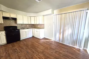 1521 4th Ave N, Texas City, TX 77590 - Photo 4