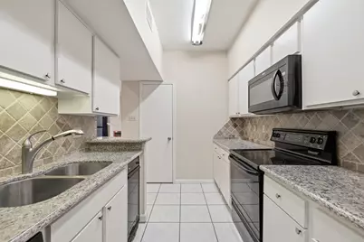 1201 McDuffie Street #114, Houston, TX 77019 - Photo 10