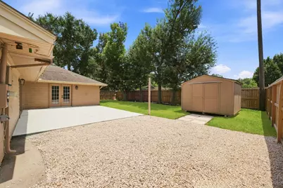2602 Tannehill Drive, Houston, TX 77008 - Photo 32