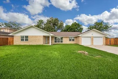 405 N Fulton Street, Texas City, TX 77591 - Photo 1