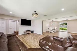 405 N Fulton St, Texas City, TX 77591 - Photo 2
