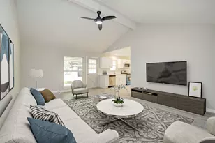 7902 La Roche Ln, Houston, TX 77036 - Photo 2