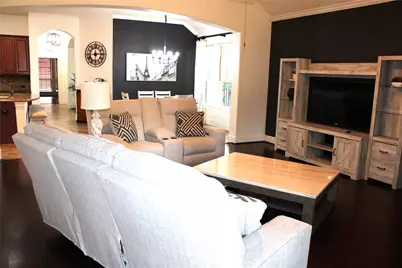 130 E Lasting Spring Circle, Spring, TX 77389 - Photo 10