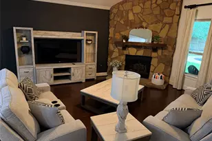 130 E Lasting Spring Cir, Spring, TX 77389 - Photo 8