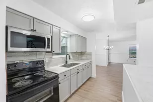 1054 Somercotes Ln, Channelview, TX 77530 - Photo 10