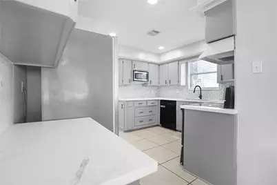 5515 Enchanted Timbers Drive, Humble, TX 77346 - Photo 12