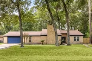 1406 Indian Shores Rd, Crosby, TX 77532 - Photo 1