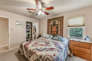 12 Bybee Cir, Huntsville, TX 77320 - Photo 6