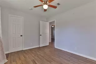 500 Smith St, Clute, TX 77531 - Photo 22