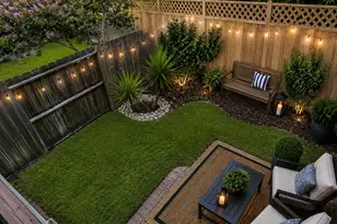 3917 Blossom St, Houston, TX 77007 - Photo 2