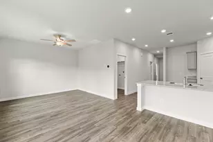 2901 Zircon Dr, Texas City, TX 77591 - Photo 14