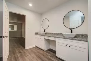 703 Ravensworth Dr, Conroe, TX 77302 - Photo 28