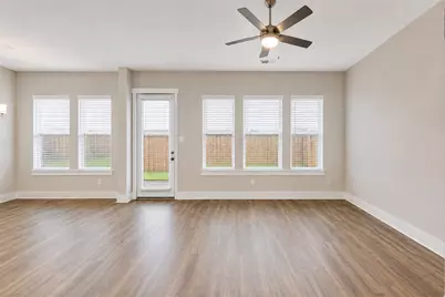 966 Ford Pines Lane, Houston, TX 77091 - Photo 6