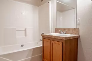 635 8th St, San Leon, TX 77539 - Photo 4