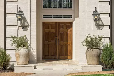 2 Thundercreek Place, The Woodlands, TX 77381 - Photo 4