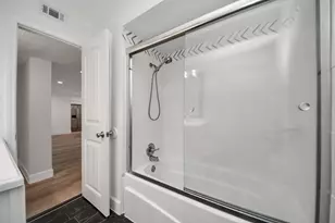 5542 Holly St, Houston, TX 77081 - Photo 14