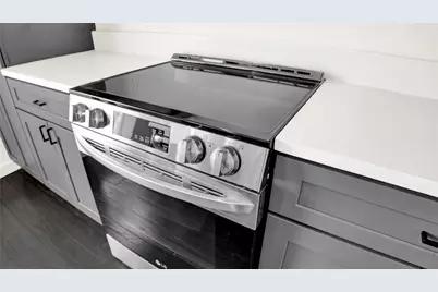 1065 Sunset Circle W, Crystal Beach, TX 77650 - Photo 22