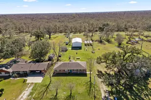 579 County Rd 239, Bay City, TX 77414 - Photo 8