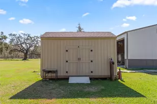 579 County Rd 239, Bay City, TX 77414 - Photo 24