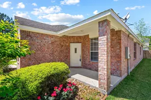 951 Crannog Way, Conroe, TX 77301 - Photo 4