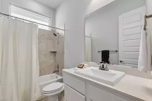 3415 Mckinney Ridge Dr, Houston, TX 77059 - Photo 36