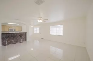 9811 Mango St, Houston, TX 77075 - Photo 8