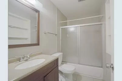 9811 Mango Street, Houston, TX 77075 - Photo 20