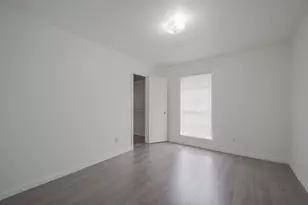 9811 Mango St, Houston, TX 77075 - Photo 24