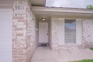 9811 Mango St, Houston, TX 77075 - Photo 4